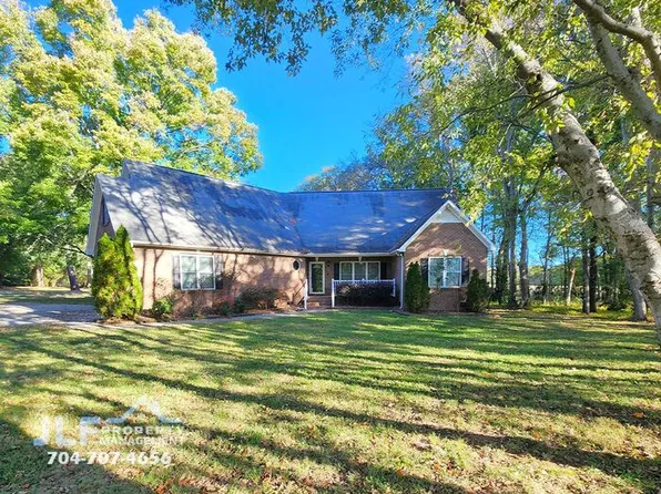 4512 Wrangler Dr SW, Concord, NC 28027