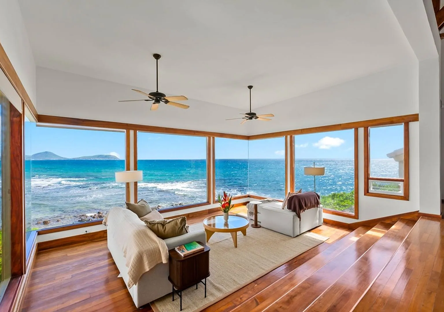 Sea Pool Getaway: Oceanfront Black Point Home w/ Private Sea Pool — Photo 4