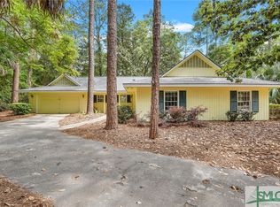 5 Clifton Ln, Savannah, GA 31411