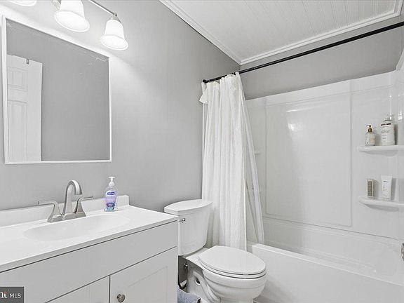 4th image of 5276 Sudberry Ln