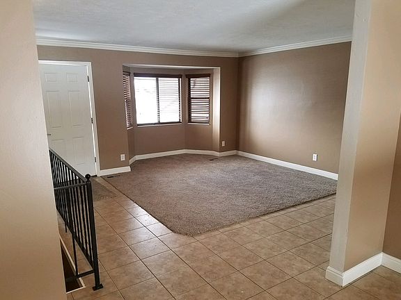 4th image of 10305 S Golden Willow Dr