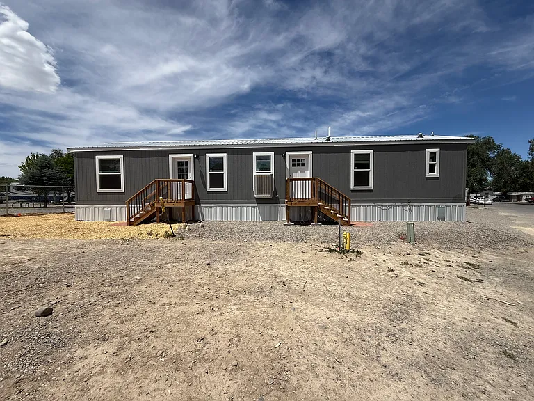 45 E Rd — Photo 2