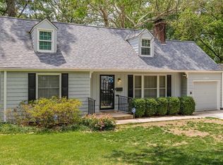 2911 W 71st Ter, Prairie Village, KS 66208