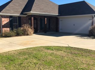 132 Falls Xing, Madison, MS 39110