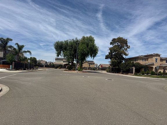 4th image of 13636 Santa Rosa Dr
