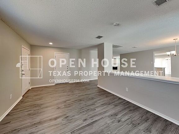 4th image of 2314 Bantry Ln