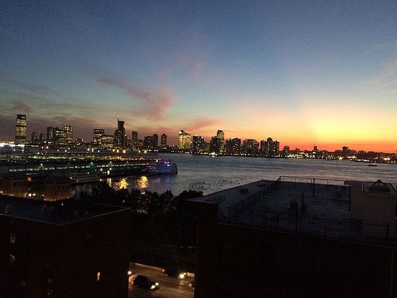 5th image of 130 Barrow St APT 318