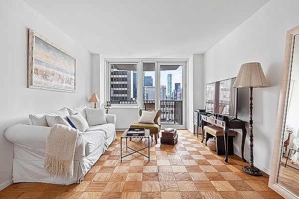 1st image of 212 E 47th St APT 26C