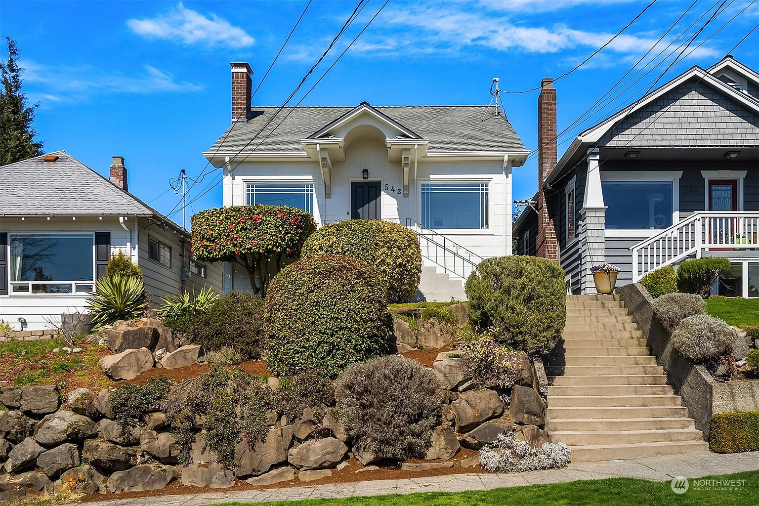 542 NE 79th Street photo 1