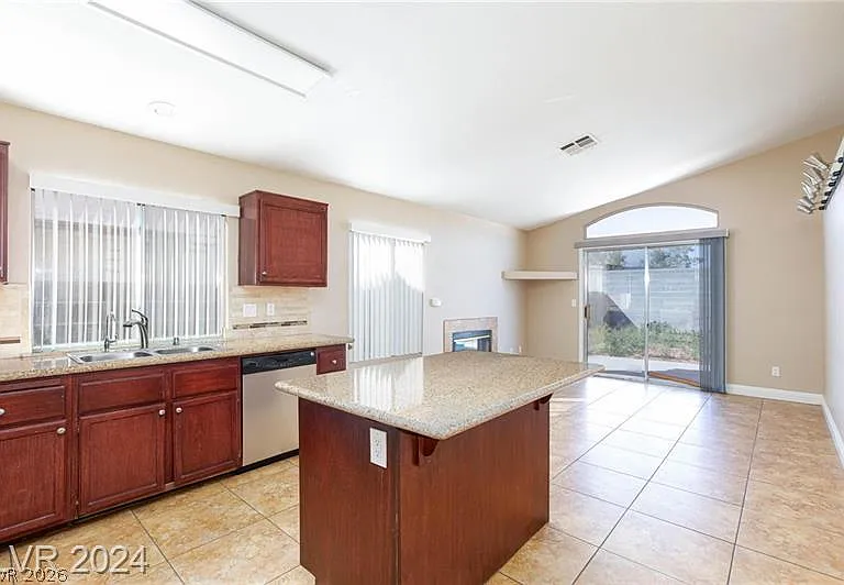 1954 Glistening Sands Dr — Photo 10