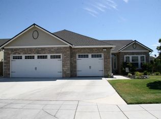 5317 W Homan Ave, Fresno, CA 93722
