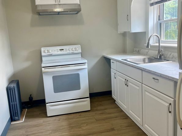 1010 Main St APT 2