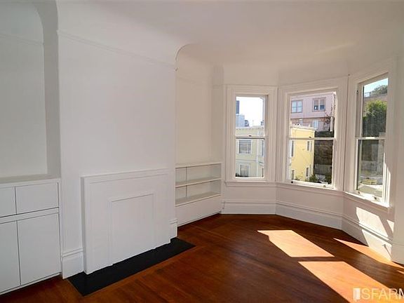 5th image of 828-832 Green St