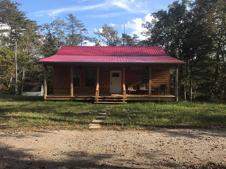1st image of 418 Rocky Top Dr