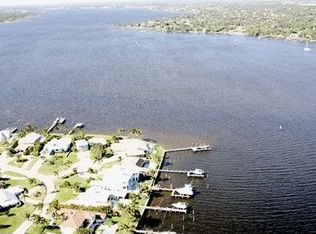 1204 SW Dyer Point Rd, Palm City, FL 34990