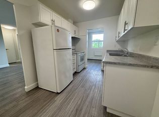 200 London Rd, Sarnia, ON N7T 7S9