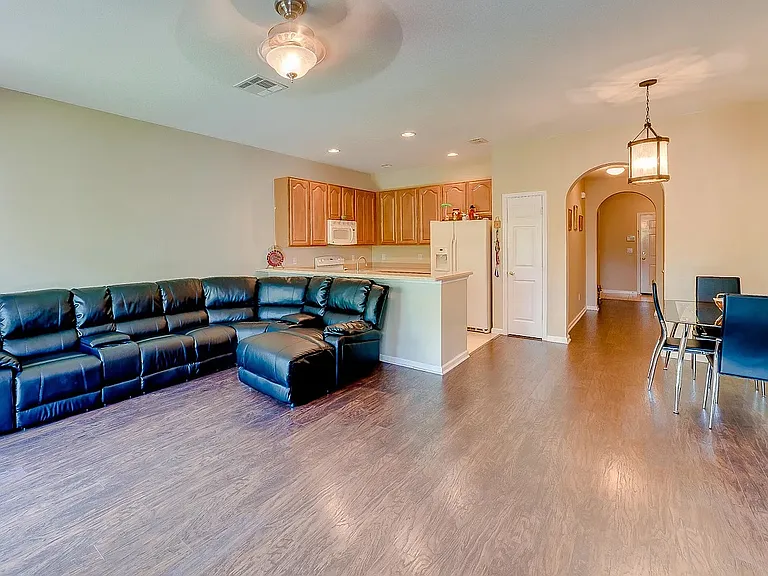 831 Pine Pointe Ln #1 — Photo 10