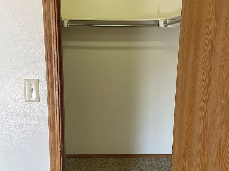 Ridge Hill Apartments — Photo 40