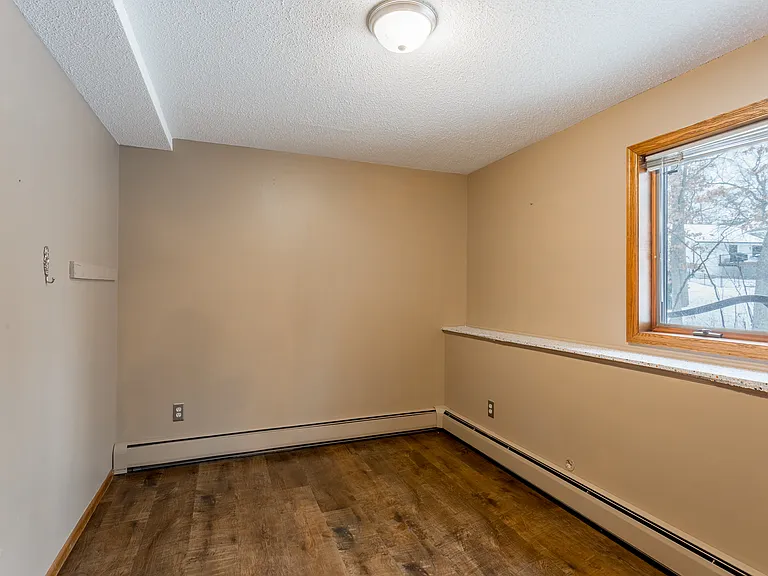 8717 Demontreville Trl N — Photo 8