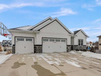 6057 Prairie Wood Dr, Mc Farland, WI, 53558