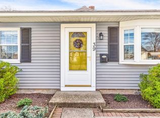 39 McCarthy Ave, Chicopee, MA 01020