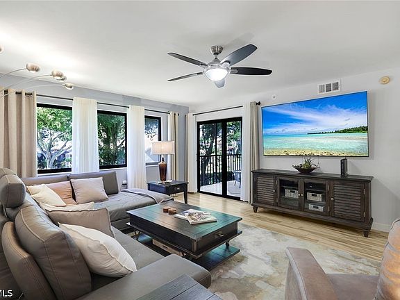 5th image of 9901 Sunset Cove Ln APT 222