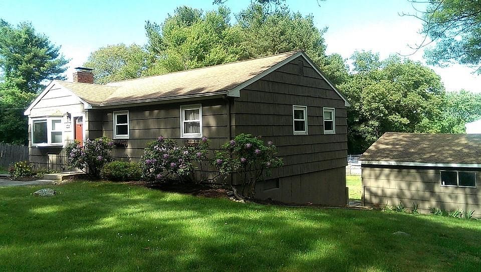 115 Farm St, Bellingham, MA 02019 Zillow