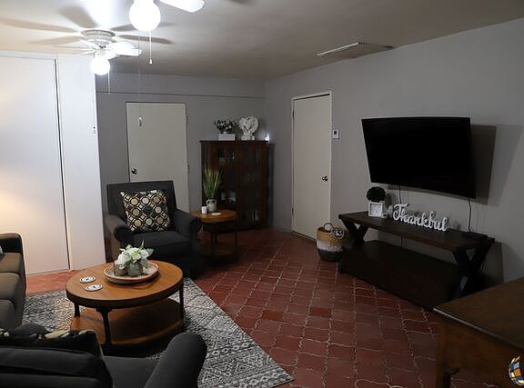2nd image of 1205 Ross Ave