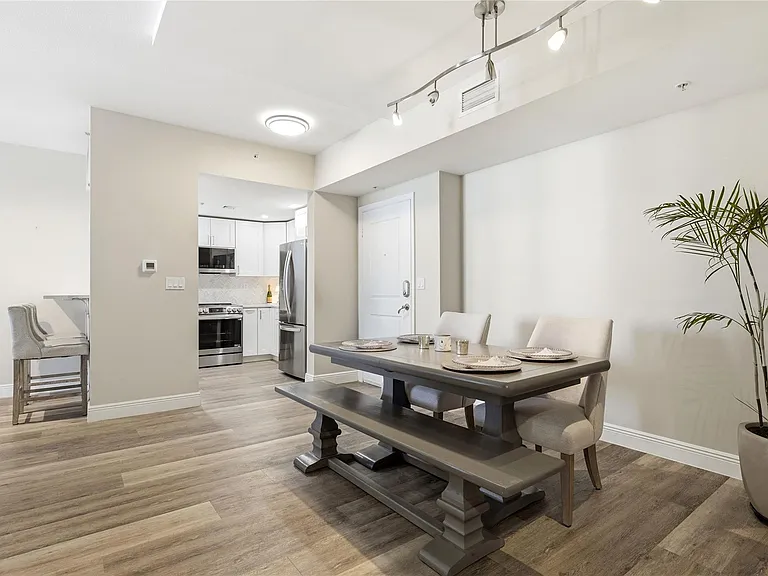 511 SE 5th Ave #2122 — Photo 12