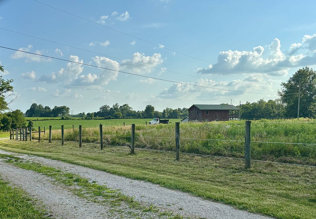 591 Lions Club Rd - Property Image