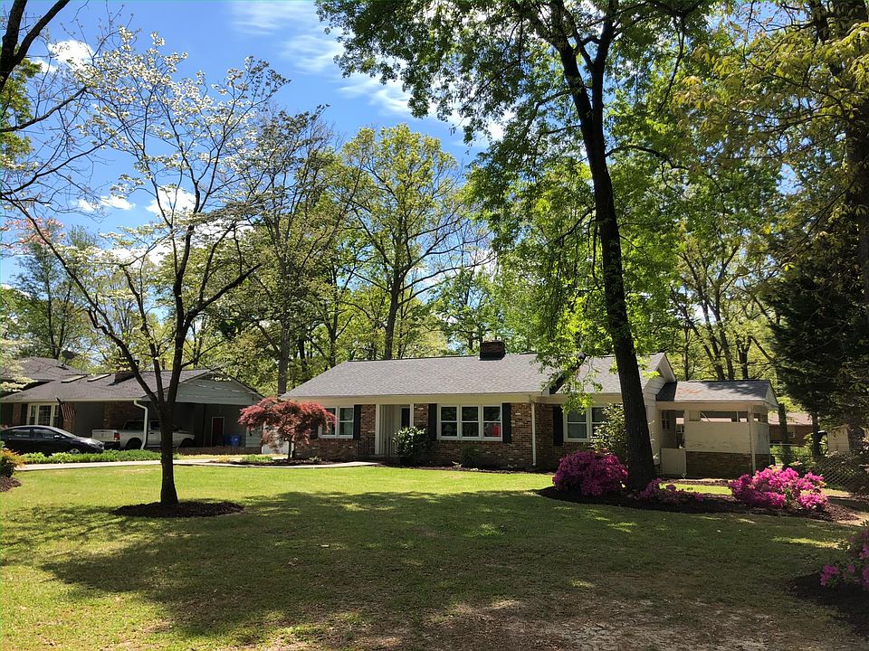 1st image of 318 Elizabeth Dr
