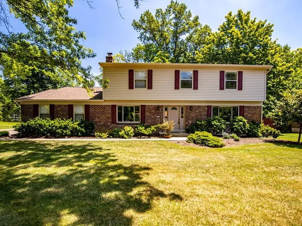 1001 Hickory Ridge Ln, Loveland, OH 45140