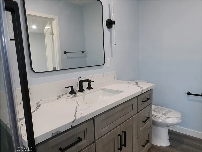 2737 Burly Ave — Photo 10