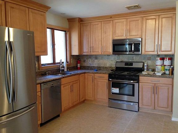 2nd image of 436 Washington Ave #2