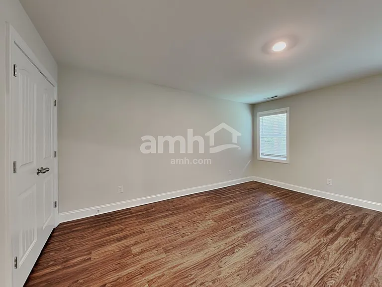 409 Forest Glen Dr — Photo 15