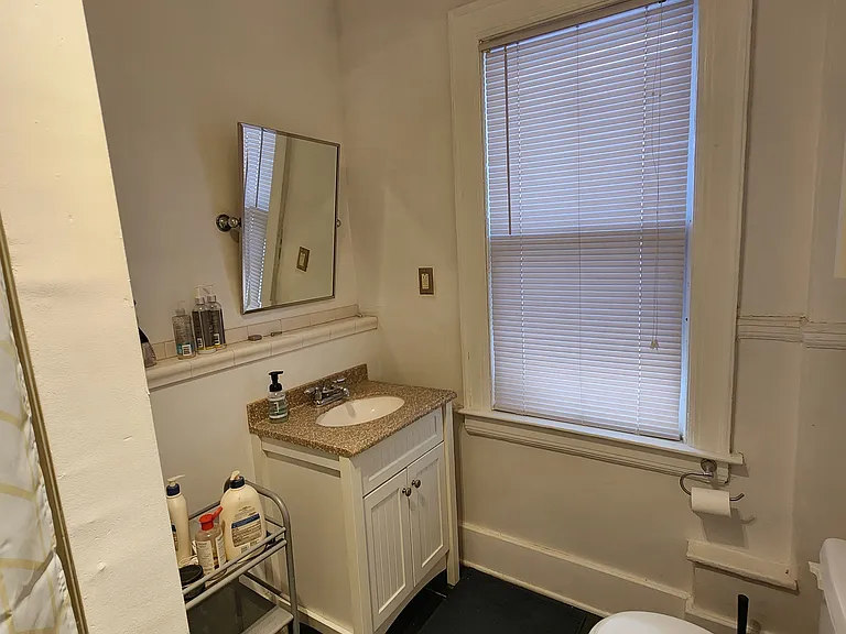 4347 Commonwealth St #19 — Photo 6