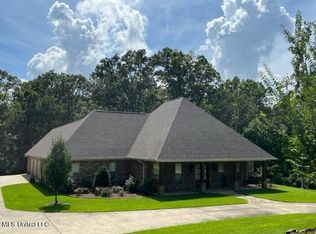103 Skyline Cv, Clinton, MS 39056