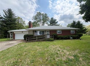 160 Kerr Rd, Tipp City, OH 45371