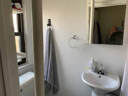 Rented by Leiter Realty Group LLC | media 27