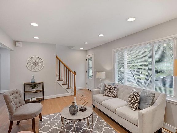 5th image of 1818 Hylton Ave