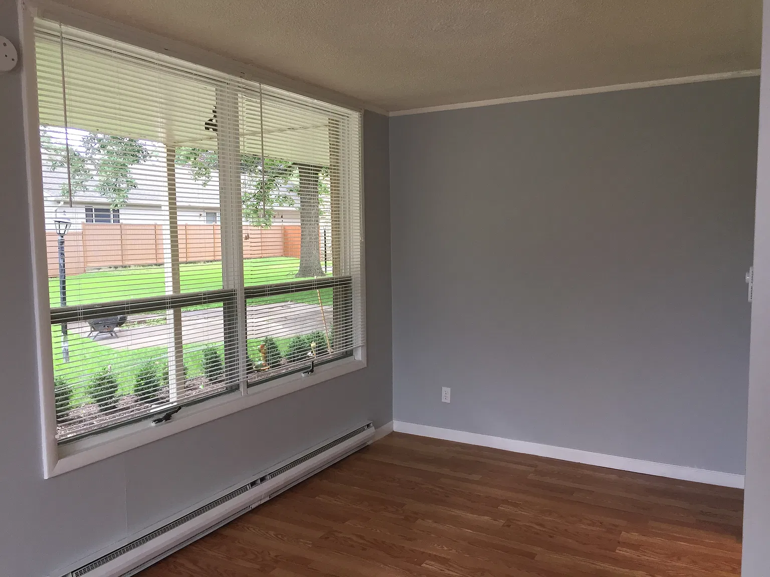 2 bed, 1000 sqft, $850 — Photo 4