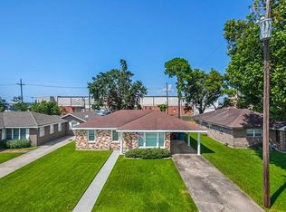 116 W Claiborne Sq, Chalmette, LA 70043