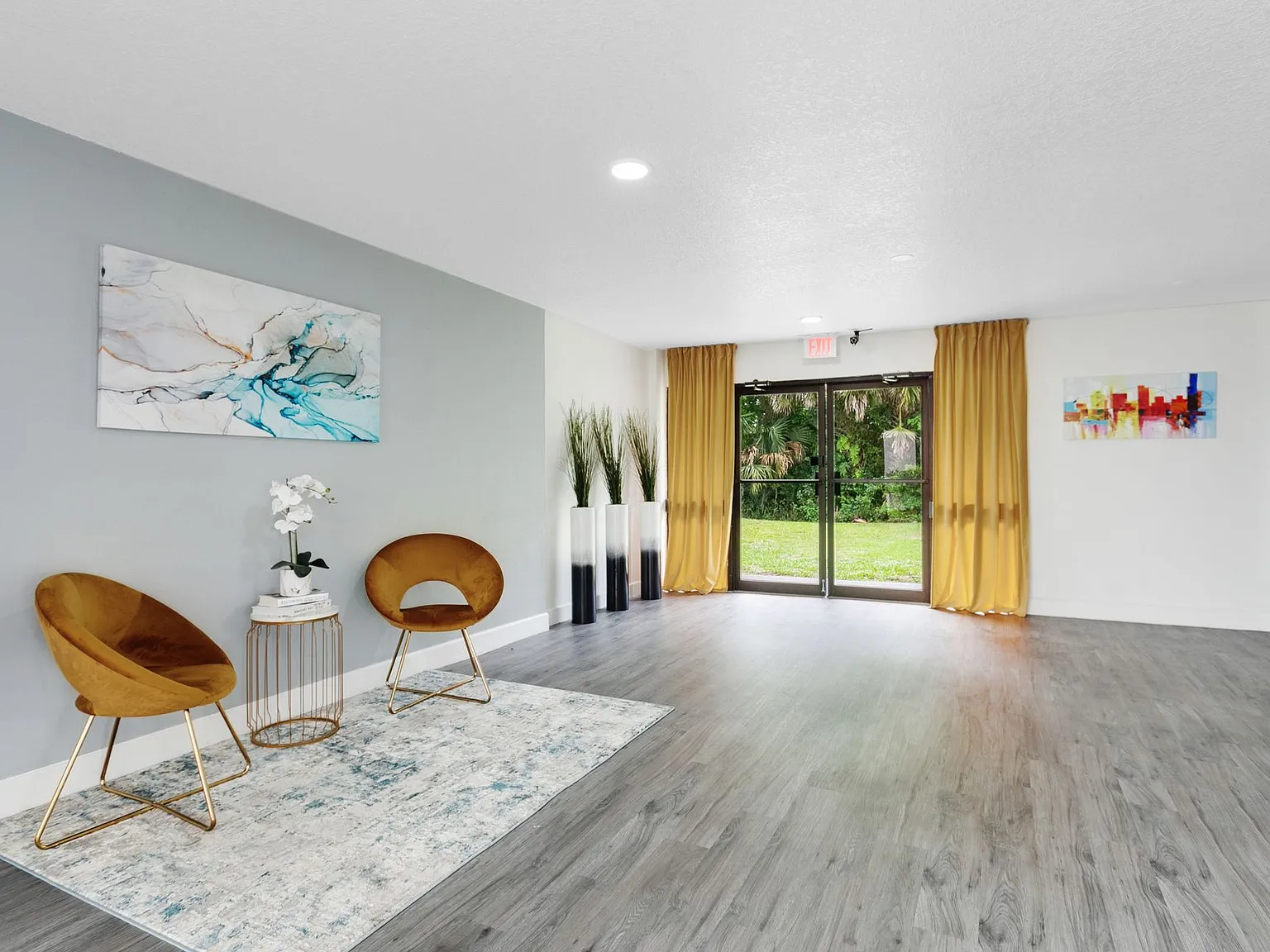 The Oasis Apartment Homes — Photo 4