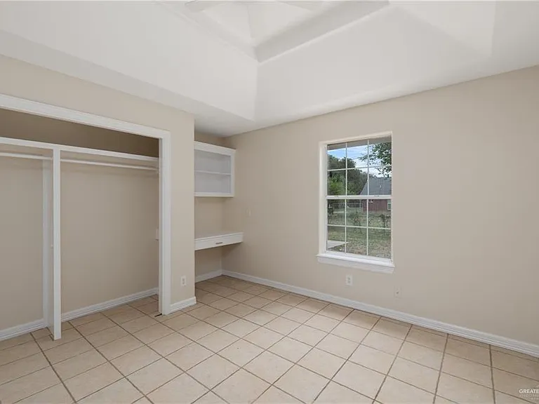 2403 Sunset Ln — Photo 8
