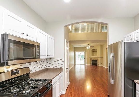 5th image of 1531 Broken Bell Ln