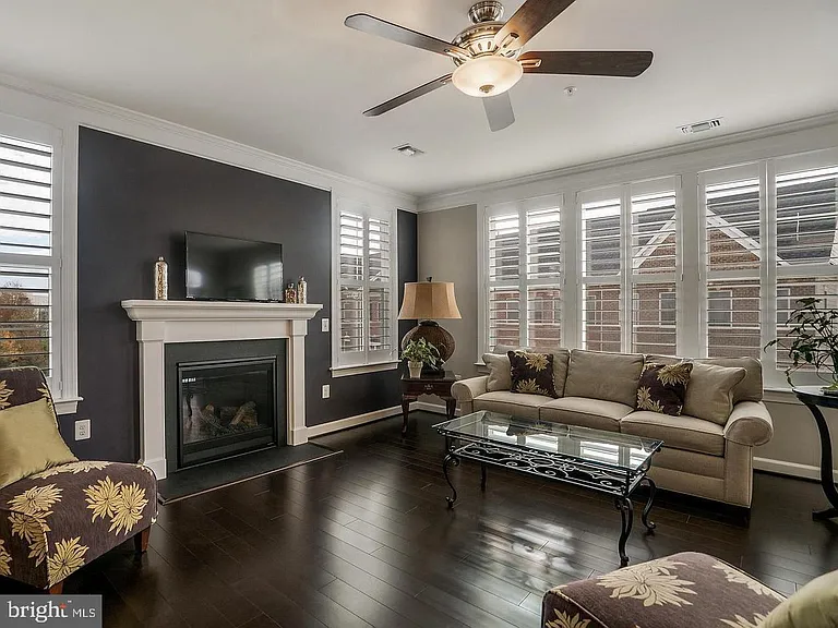 13722 Neil Armstrong Ave #308 — Photo 9