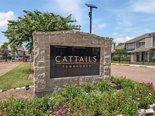 6345 Cattails Ln, Houston, TX 77035