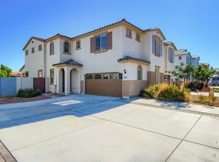905 S Canal Dr #4, Chandler, AZ 85225
