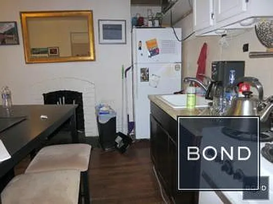 Rented by Bond New York | media 13