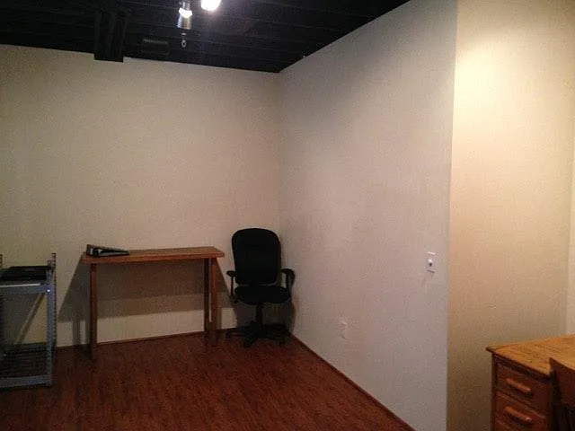 4 bed, 3.5 bath, 3600 sqft, $4,100 — Photo 3